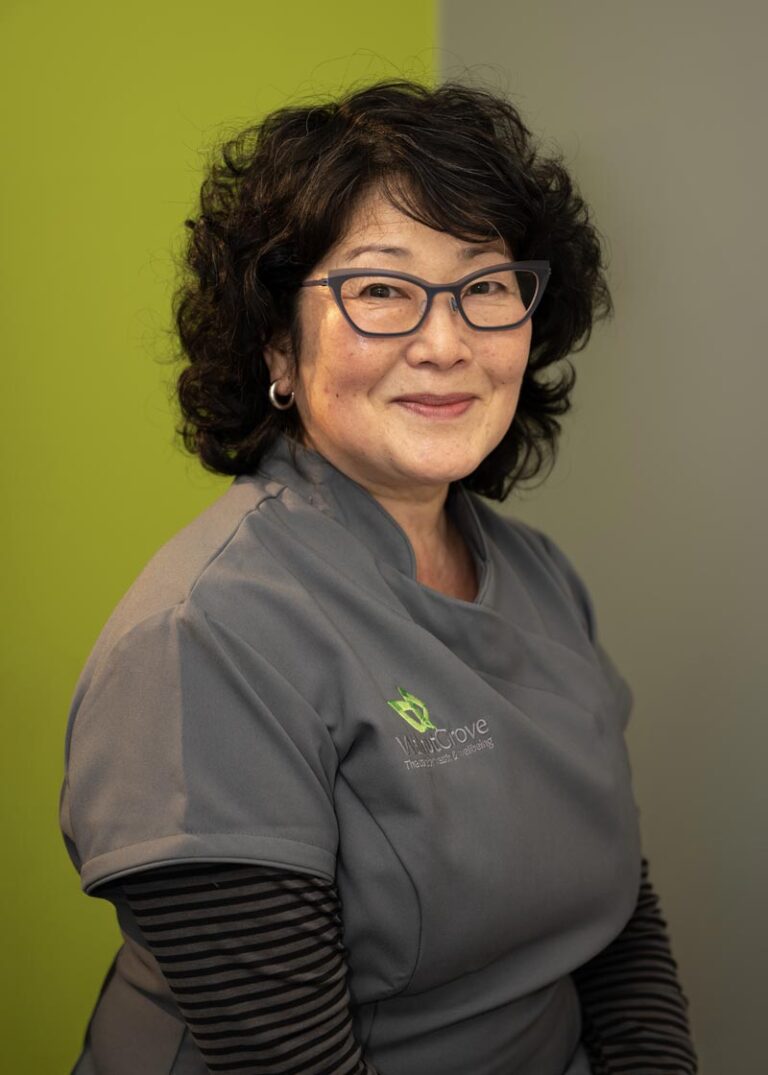 Kim Kakebe, acupuncturist